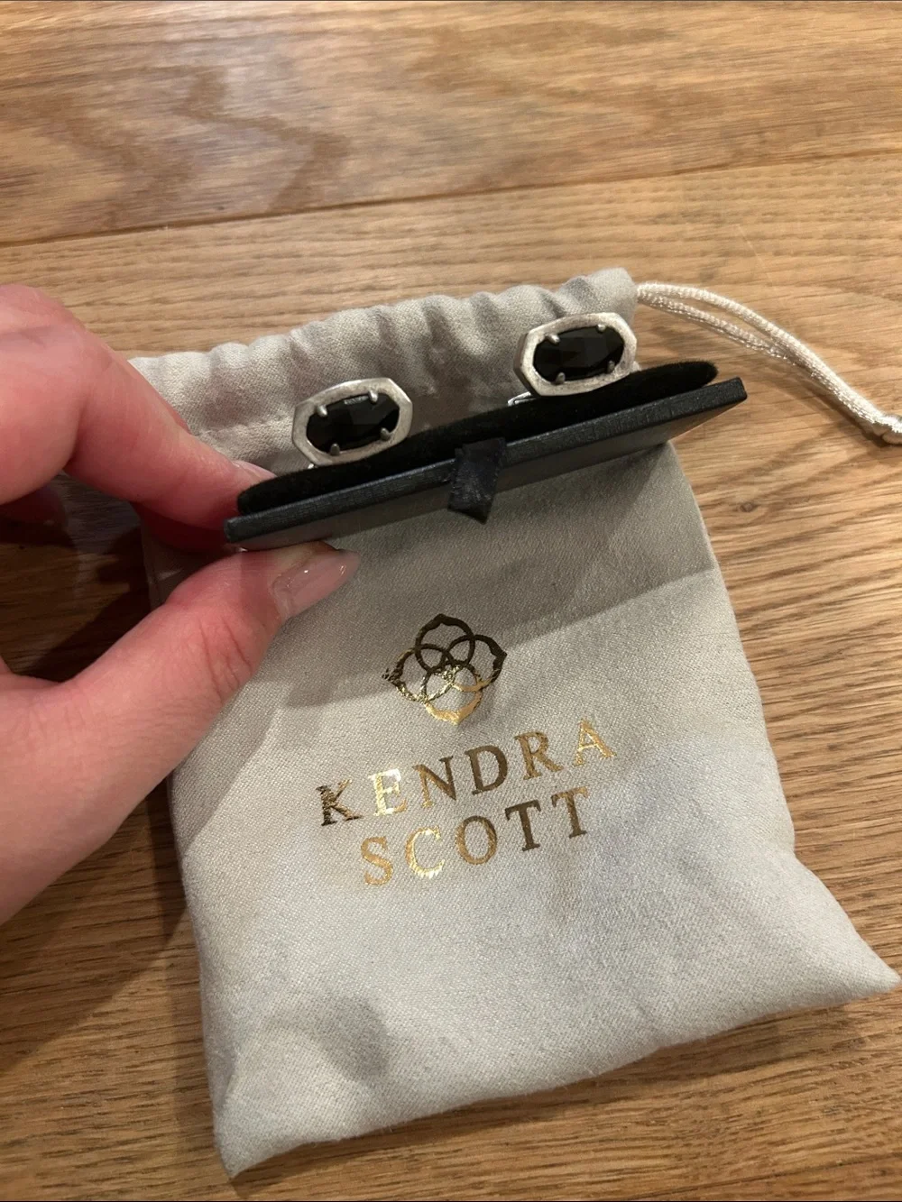 Kendra Scott Black Glass Oval cuff links